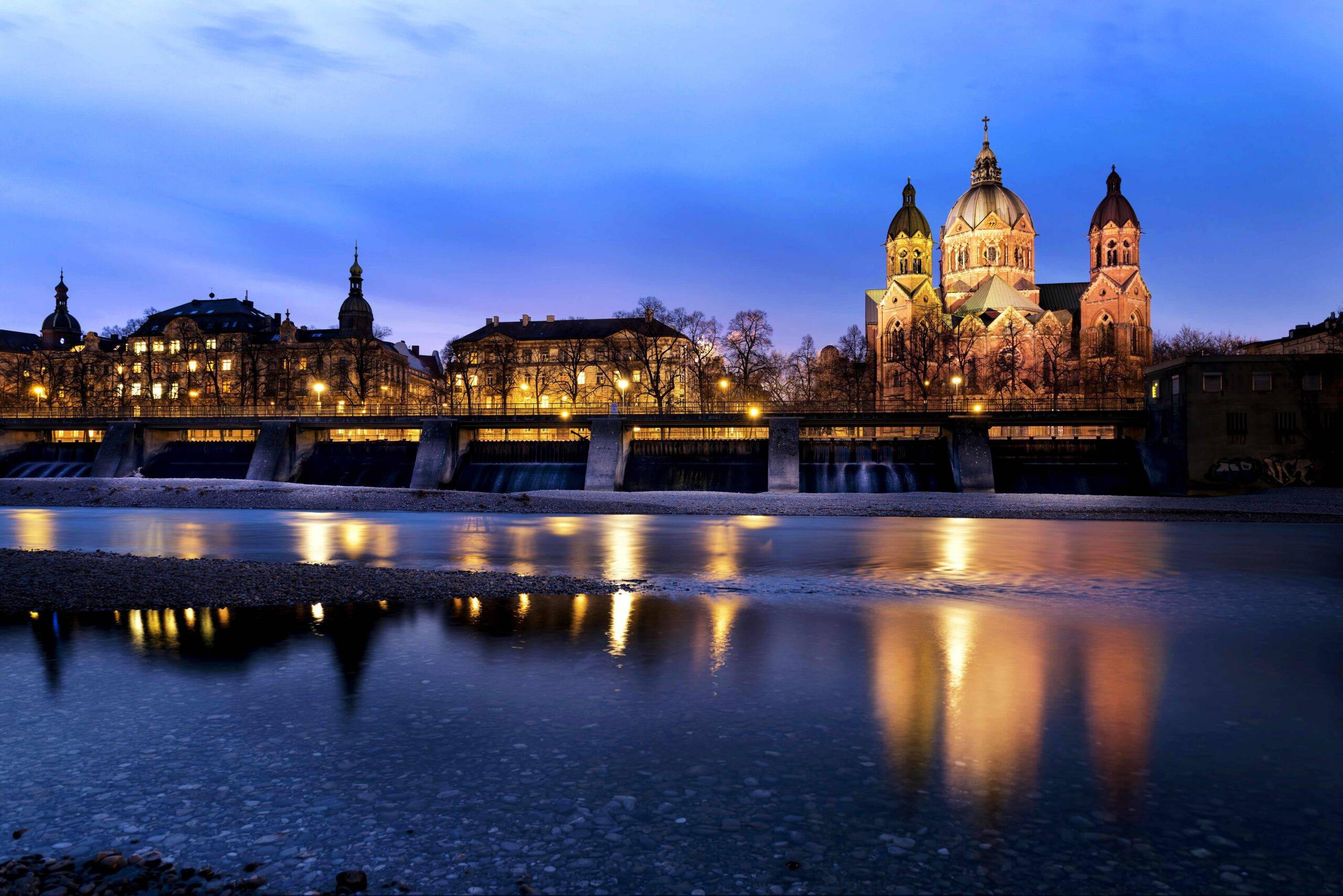 Lukaskirche, evangelische Kirche in München, Deutschland